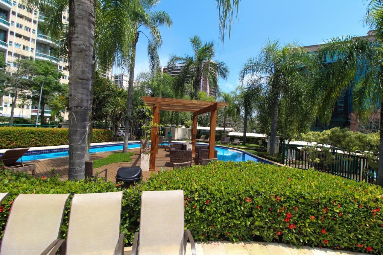 Barra Da Tijuca - 508 - De Frente Para Maravilhosa Piscina - Estacionamento Gratuito - Academia Comphania Atletica - Balsa Para Praia Gratis - Microondas - Geladeira Grande - Recepcao 24Horas - Wi-Fi - Com Pia Rio de Janeiro Kültér fotó