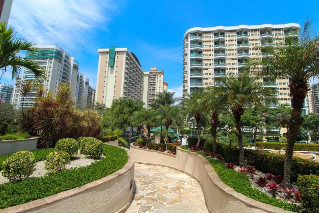 Barra Da Tijuca - 508 - De Frente Para Maravilhosa Piscina - Estacionamento Gratuito - Academia Comphania Atletica - Balsa Para Praia Gratis - Microondas - Geladeira Grande - Recepcao 24Horas - Wi-Fi - Com Pia Rio de Janeiro Kültér fotó
