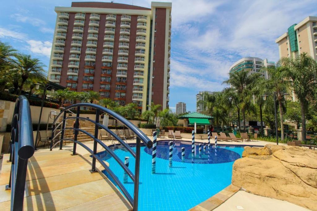 Barra Da Tijuca - 508 - De Frente Para Maravilhosa Piscina - Estacionamento Gratuito - Academia Comphania Atletica - Balsa Para Praia Gratis - Microondas - Geladeira Grande - Recepcao 24Horas - Wi-Fi - Com Pia Rio de Janeiro Kültér fotó