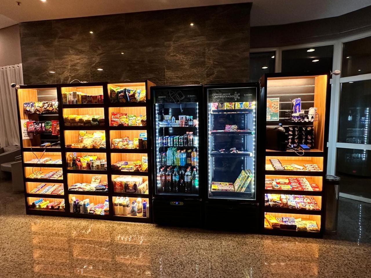 Barra Da Tijuca - 508 - De Frente Para Maravilhosa Piscina - Estacionamento Gratuito - Academia Comphania Atletica - Balsa Para Praia Gratis - Microondas - Geladeira Grande - Recepcao 24Horas - Wi-Fi - Com Pia Rio de Janeiro Kültér fotó